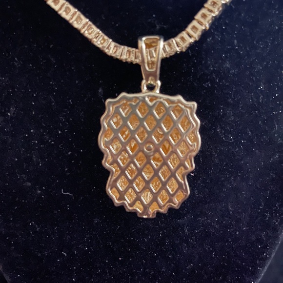 COPY - Pendant Charm Lion Head Iced-Out - Picture 3 of 4